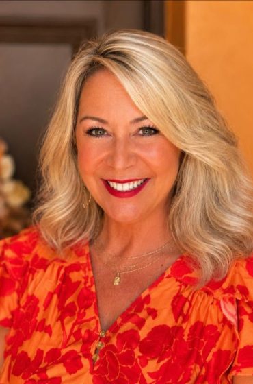 Julie Tangle, Rose Offices